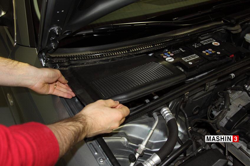فیلتر هوای کابین خودرو هر چند مدت یکبار باید تعویض شود